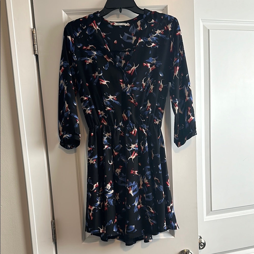 3/4 Length Sleeve Black Pattern Dress